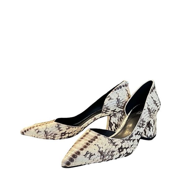 MICHAEL Michael Kors Snakeskin Pattern Pump - Picture 11 of 15